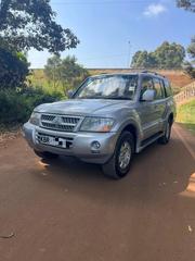 Mitsubishi Pajero 2005 Silver for sale