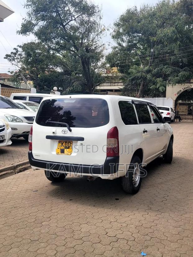 Toyota Probox 2014 Off white