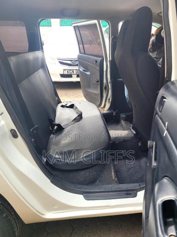 Toyota Probox 2014 Off white