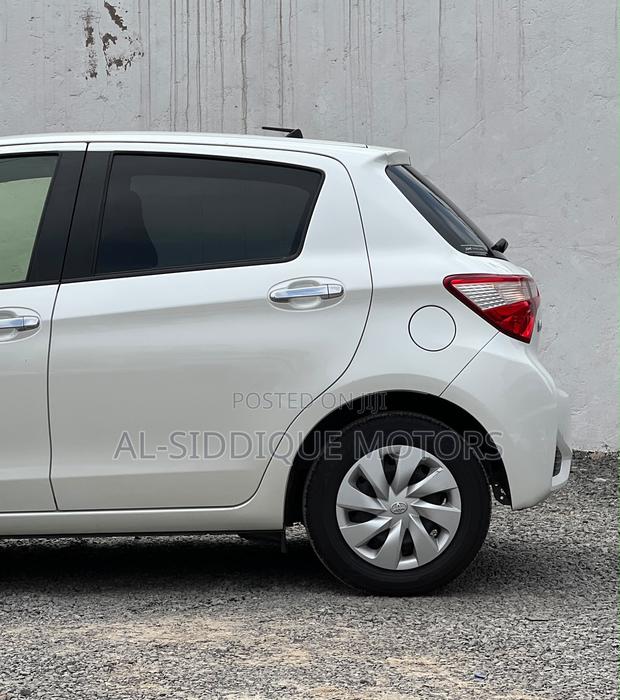 Toyota Vitz 1.0 FWD 5dr 2020 White