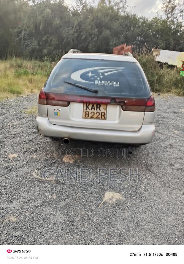 Subaru Legacy 1998 Silver