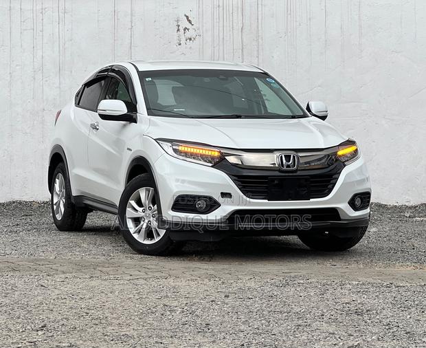 Honda Vezel 1.5 Hybrid 2WD 2019 White