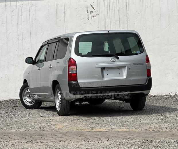 Toyota Probox 1.3 DX 2WD 2020 Silver