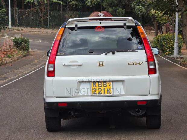 Honda CR-V 2001 White
