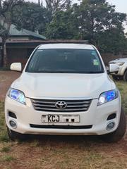 Toyota Vanguard 2010 White for sale