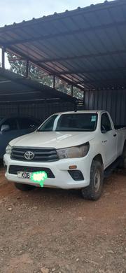 Toyota Hilux 2015 White for sale