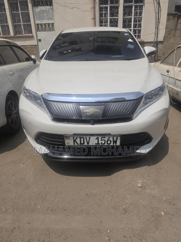 Toyota Harrier 2019 White