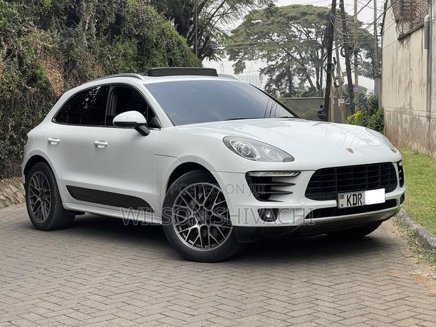 Porsche Macan 2015 White
