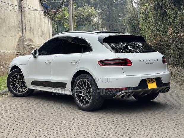 Porsche Macan 2015 White