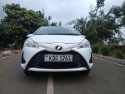 Toyota Vitz 2012 White for sale