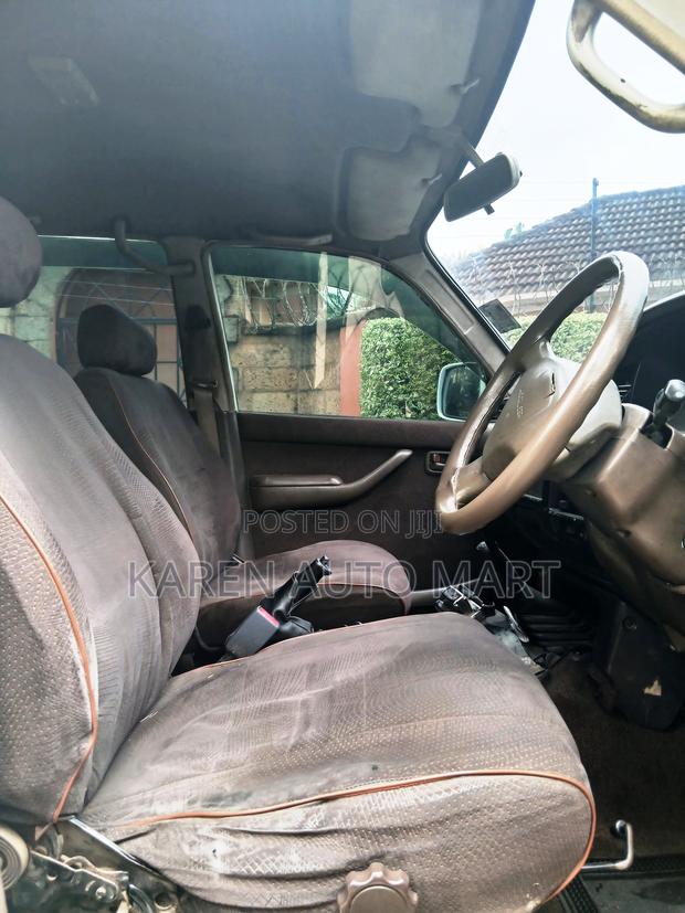 Toyota Land Cruiser 1996 White