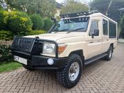 Toyota Land Cruiser 2013 Beige for sale