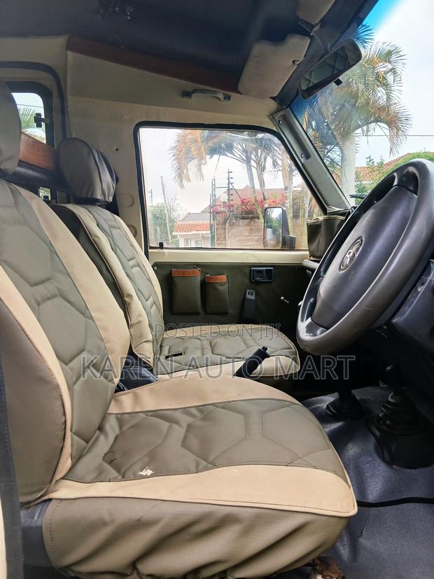 Toyota Land Cruiser 2013 Beige