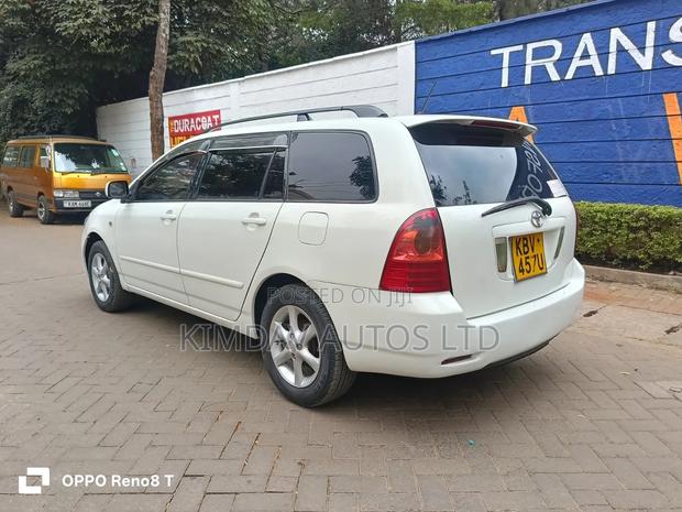 Toyota Corolla Fielder 2006 White