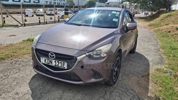 Mazda Demio 2016 Purple