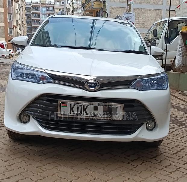 Toyota Corolla Fielder 2016 White