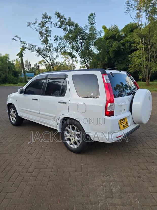 Honda CR-V 2006 White