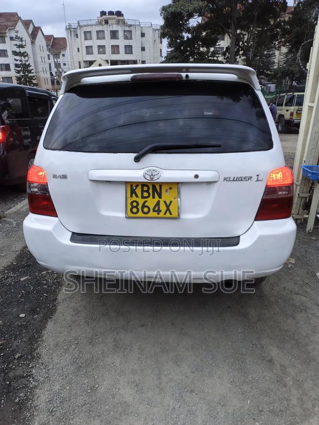 Toyota Kluger 2024 White