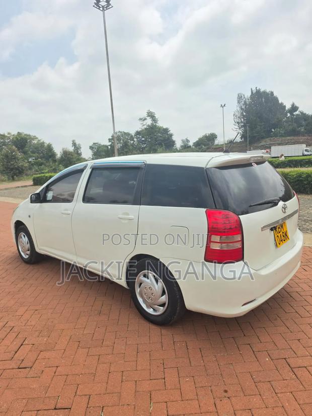 Toyota Wish 2006 White