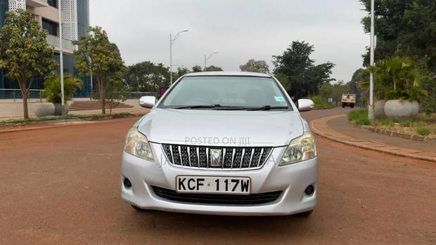 Toyota Premio 2009 Silver