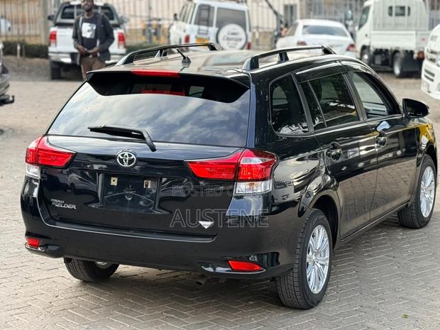 Toyota Corolla Fielder 2021 Black