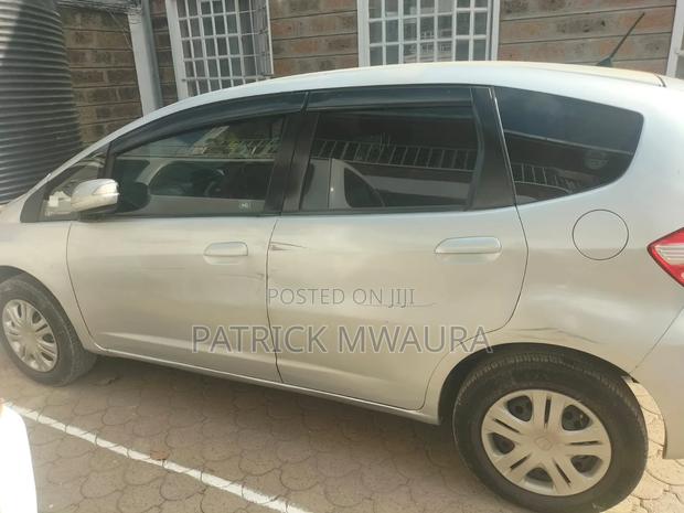 Honda Fit 2012 Silver