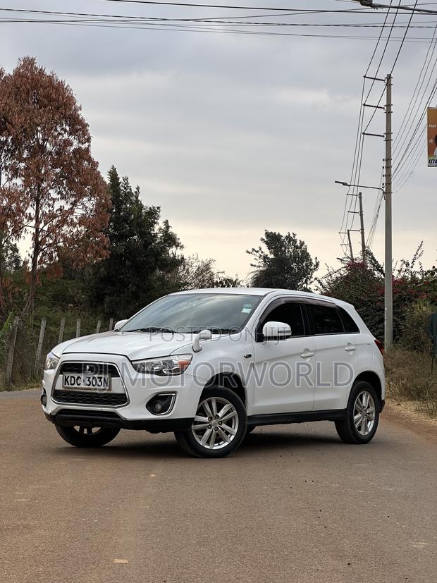 Mitsubishi RVR 2014 White