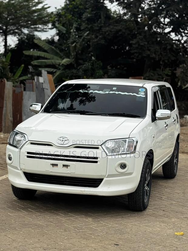 Toyota Succeed 2020 White