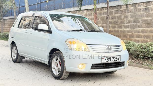Toyota Raum 1.5 AWD 2004 Green
