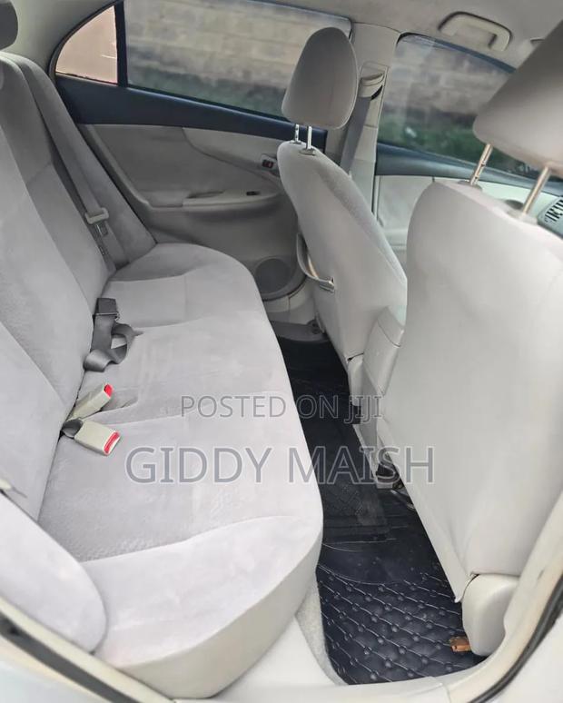 Toyota Axio 2008 Silver