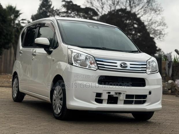 Daihatsu Move 2020 White