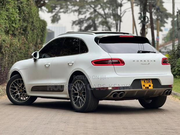 Porsche Macan 2015 White