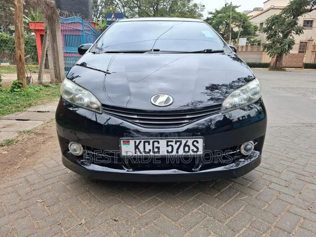 Toyota Wish 2010 Black