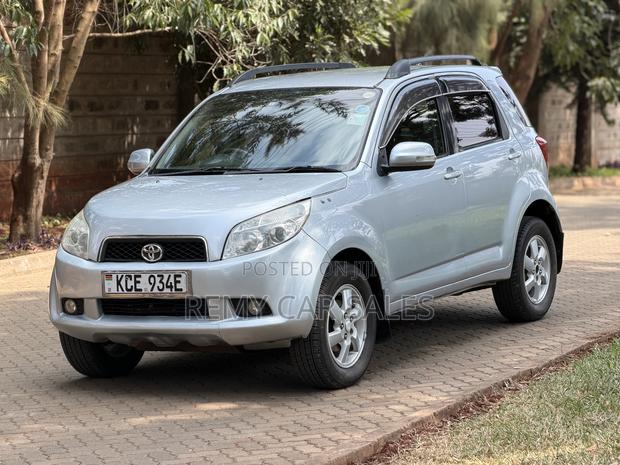 Toyota Rush 2008 Silver