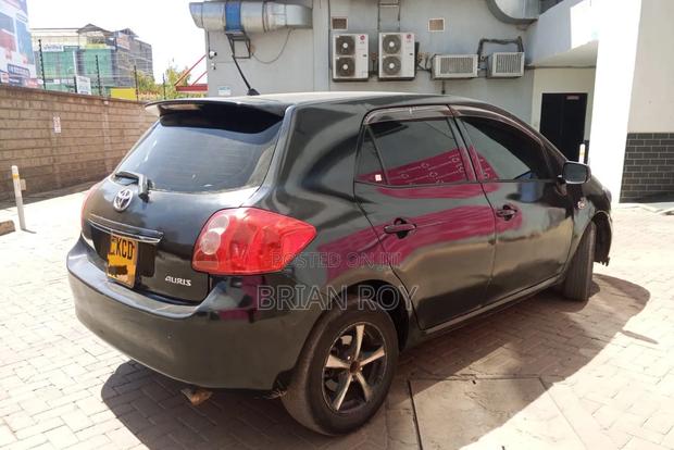 Toyota Auris 2008 Black