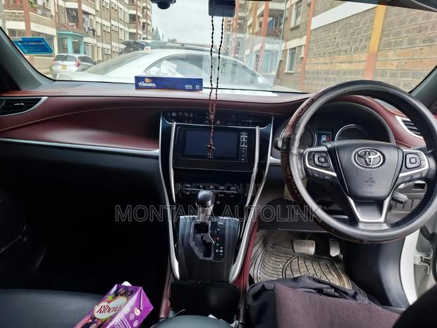 Toyota Harrier 2.0 2020 Pearl
