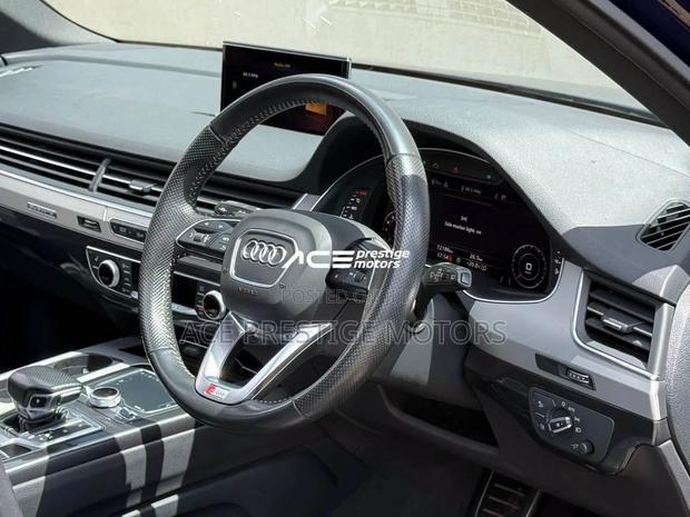 Audi Q7 2.0T Premium AWD quattro 2018 Blue