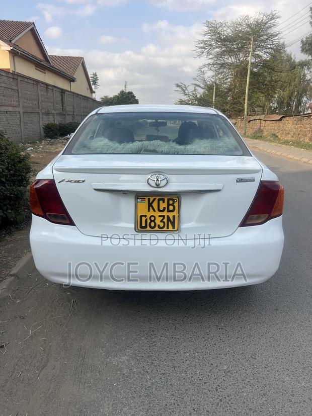 Toyota Axio 2009 Pearl