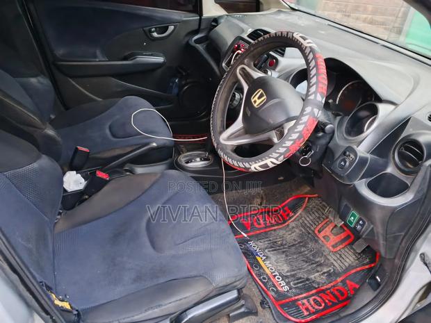 Honda Fit 2013 Silver