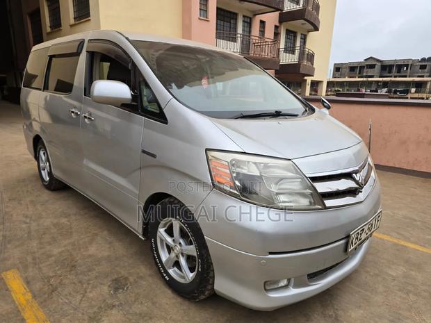 Toyota Alphard 2007 Silver