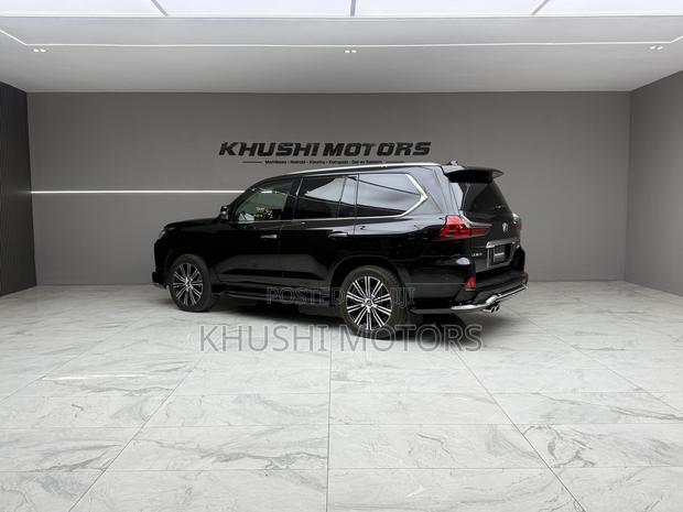 Lexus LX 2019 Black
