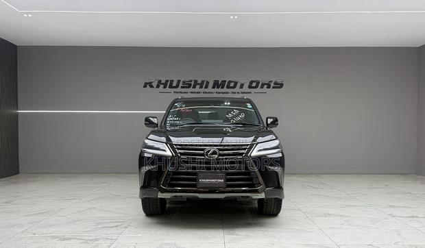 Lexus LX 2020 Black