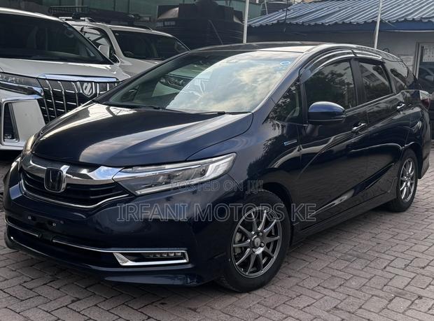 Honda Shuttle 1.5 Hybrid 2WD 2019 Black