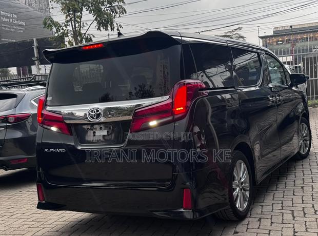 Toyota Alphard 2.5 Petrol FWD 2020 Black
