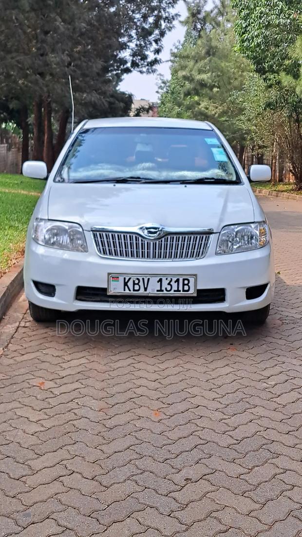 Toyota Corolla 2006 White