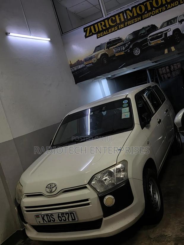 Toyota Probox 2018 White