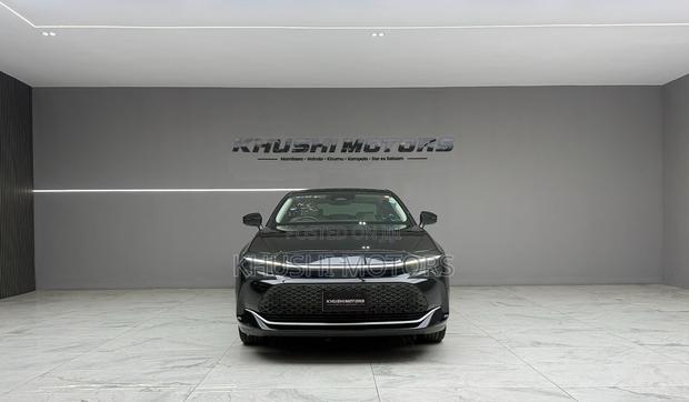 Toyota Crown 2023 Black