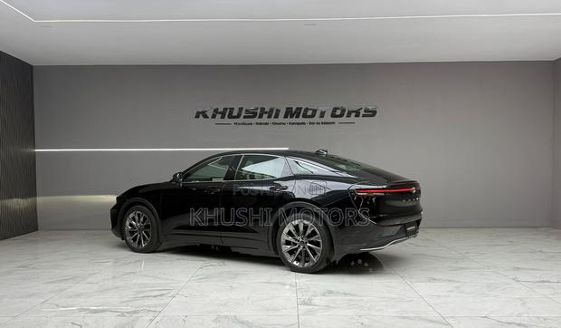Toyota Crown 2023 Black