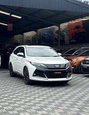 Toyota Harrier 2019 White for sale