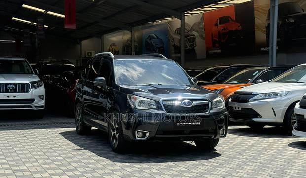 Subaru Forester 2015 Gray